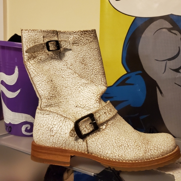 Frye engineer battle boots - Picture 4 of 5